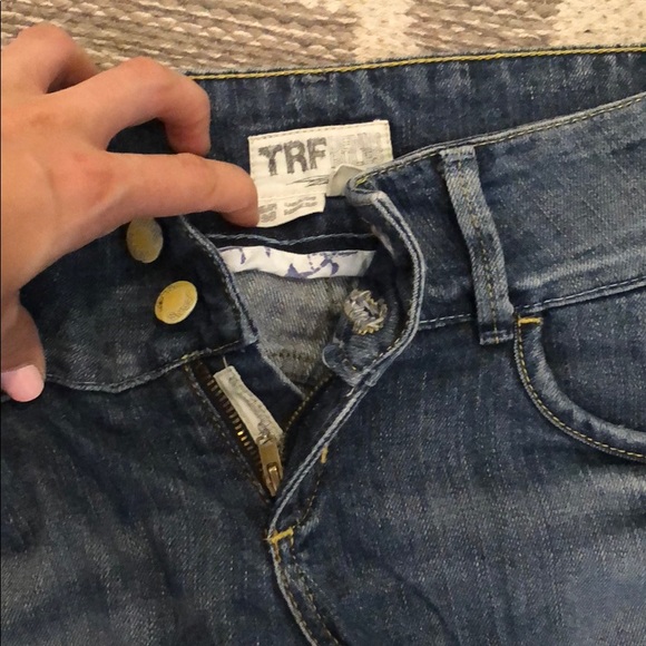 Zara sz 6 low rise skinny fit medium wash jeans - Picture 3 of 4